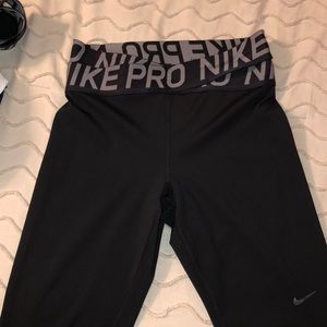 Nike Pro Leggings